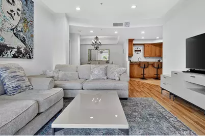 12407 Moorpark Street #104, Studio City, CA 91604 - Photo 14