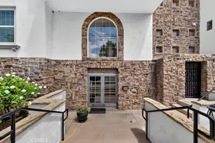 12407 Moorpark St, Studio City, CA 91604 - Photo 4