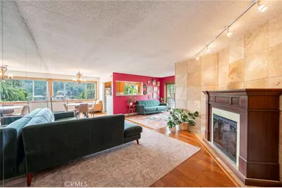 2260 N Cahuenga ##507, Los Angeles, CA 90068 - Photo 2