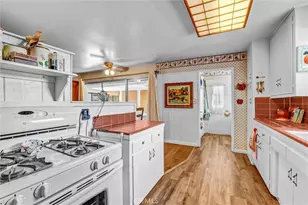 9818 Creemore Dr, Tujunga, CA 91042 - Photo 12