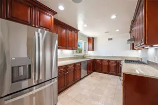 5525 Costello Ave, Los Angeles, CA 91401 - Photo 12