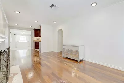 11943 Strathern Street, North Hollywood, CA 91605 - Photo 10
