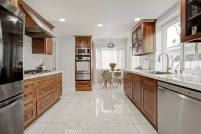 15556 Valerio, Van Nuys, CA 91406 - Photo 16