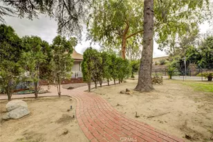 15556 Valerio, Van Nuys, CA 91406 - Photo 4