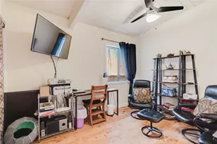10616 Vanora Dr, Sunland, CA 91040 - Photo 16