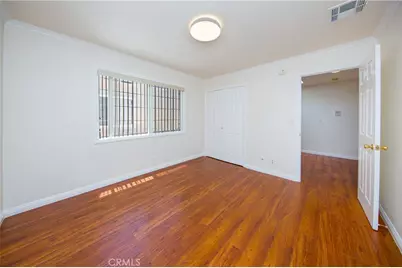 11834 Gilmore #16, North Hollywood, CA 91606 - Photo 18