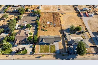 10031 E Avenue R10, Littlerock, CA 93543 - Photo 2
