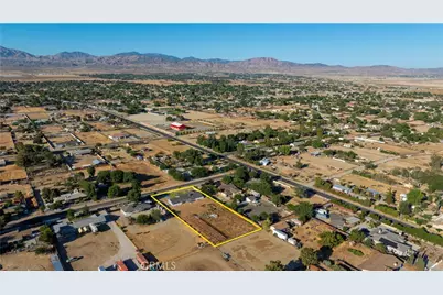 10031 E Avenue R10, Littlerock, CA 93543 - Photo 6