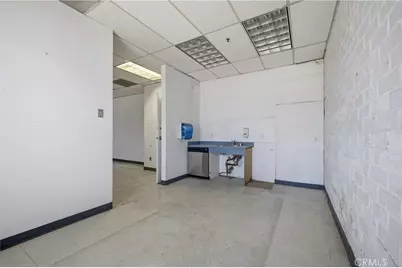 700 W Wilson Avenue, Glendale, CA 91203 - Photo 44