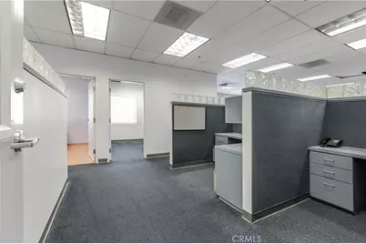 700 W Wilson Avenue, Glendale, CA 91203 - Photo 36