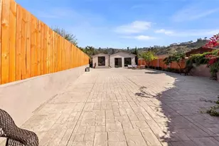 8369 Vine Valley, Los Angeles, CA 91352 - Photo 36