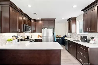 811 Fischer Street, Glendale, CA 91205 - Photo 10