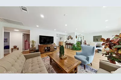11014 Tinker Ave, Tujunga, CA 91042 - Photo 8