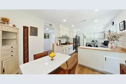 11014 Tinker Ave, Tujunga, CA 91042 - Photo 12