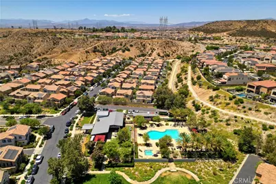 27624 Camellia Drive, Saugus, CA 91350 - Photo 52