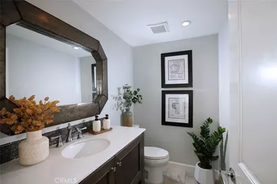 27624 Camellia Drive, Saugus, CA 91350 - Photo 12