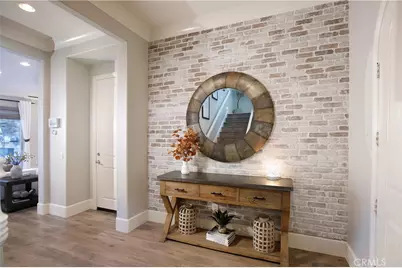 27624 Camellia Drive, Saugus, CA 91350 - Photo 4