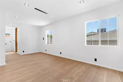 536 Hampton Road, Burbank, CA 91504 - Photo 32