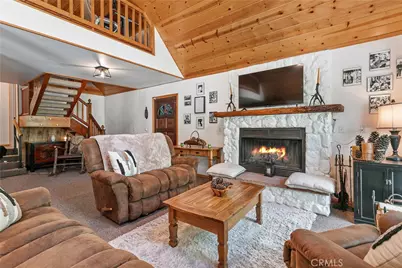 841 Cottage Grove Road, Lake Arrowhead, CA 92352 - Photo 2