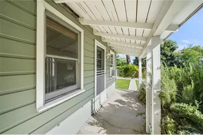 504 N Reese Place, Burbank, CA 91506 - Photo 44