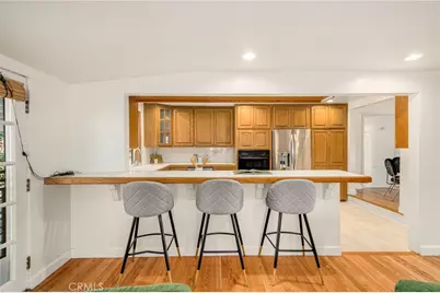 504 N Reese Place, Burbank, CA 91506 - Photo 16