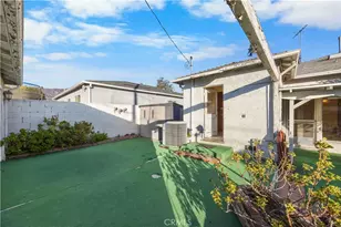 1207 Graynold, Glendale, CA 91202 - Photo 48