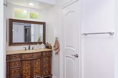 6921 Atoll Ave., North Hollywood, CA 91605 - Photo 2