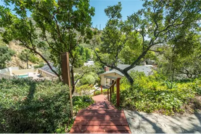 1509 Belleau, Glendale, CA 91206 - Photo 62