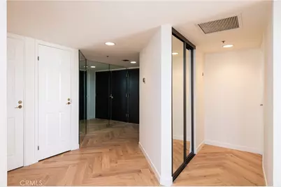 345 Pioneer Drive #905, Glendale, CA 91203 - Photo 18