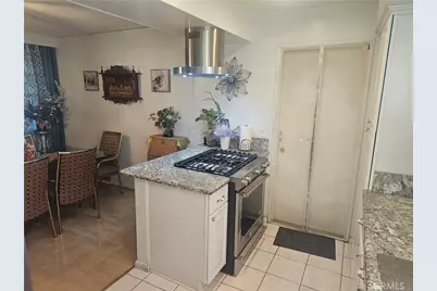 10883 Vinedale, Los Angeles, CA 91352 - Photo 12