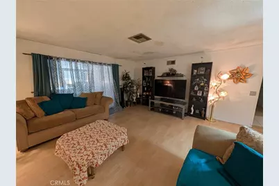 10883 Vinedale, Los Angeles, CA 91352 - Photo 6