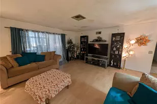 10883 Vinedale, Los Angeles, CA 91352 - Photo 6