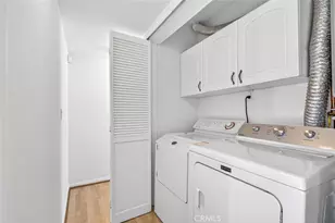722 E Orange Grove Ave, Burbank, CA 91501 - Photo 32