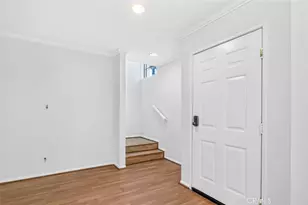 722 E Orange Grove Ave, Burbank, CA 91501 - Photo 18