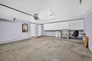 722 E Orange Grove Ave, Burbank, CA 91501 - Photo 38
