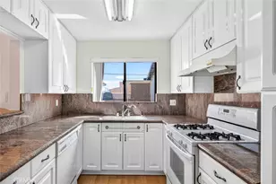 722 E Orange Grove Ave, Burbank, CA 91501 - Photo 12
