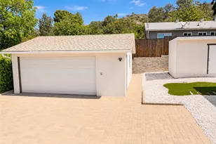 6563 Day, Tujunga, CA 91042 - Photo 36