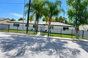 7810 Vanalden, Reseda, CA 91335 - Photo 2