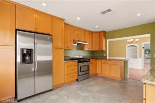 540 Clement Dr, Glendale, CA 91202 - Photo 12