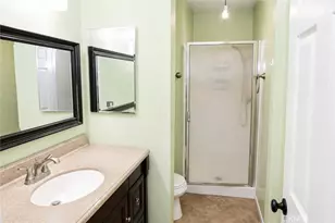 27919 Sarabande Ln, Canyon Country, CA 91387 - Photo 8