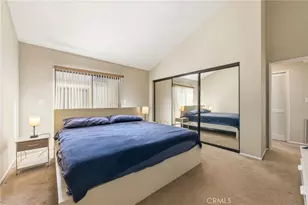 14715 Saticoy St, Van Nuys, CA 91405 - Photo 16