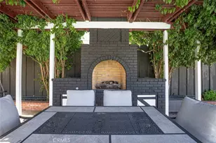 10431 Johanna St, Shadow Hills, CA 91040 - Photo 34