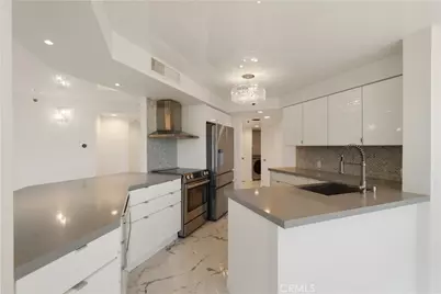 222 Monterey Road #901, Glendale, CA 91206 - Photo 24