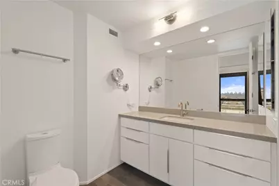 222 Monterey Road #901, Glendale, CA 91206 - Photo 44