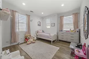 16485 W Nicklaus Dr, Sylmar, CA 91342 - Photo 24