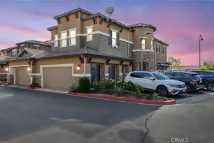 16485 W Nicklaus Dr, Sylmar, CA 91342 - Photo 2