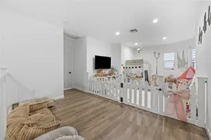 16485 W Nicklaus Dr, Sylmar, CA 91342 - Photo 16
