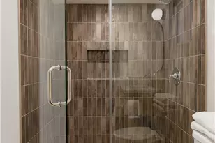 225 Branch, Los Angeles, CA 90042 - Photo 36