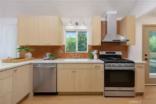 225 Branch, Los Angeles, CA 90042 - Photo 24