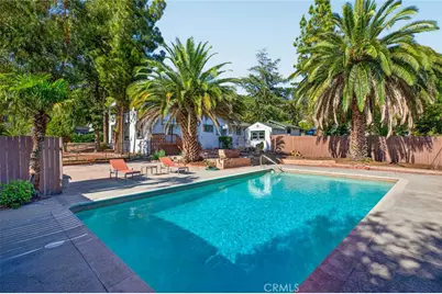 6604 Valmont Street, Tujunga, CA 91042 - Photo 2